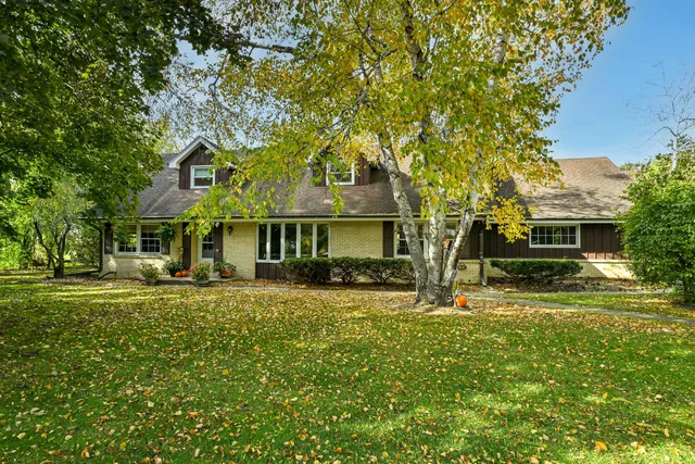 $500,000 | 1775 Melody Lane, Brookfield, WI 53005