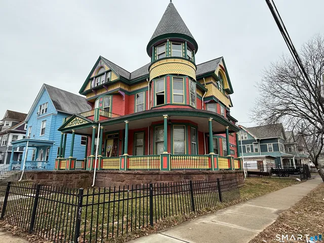 $385,000 | 262 Sherman Avenue, New Haven, CT 06511