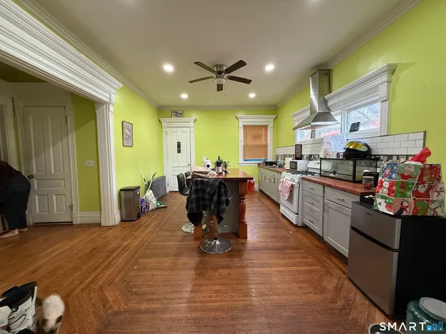 $385,000 | 262 Sherman Avenue, New Haven, CT 06511