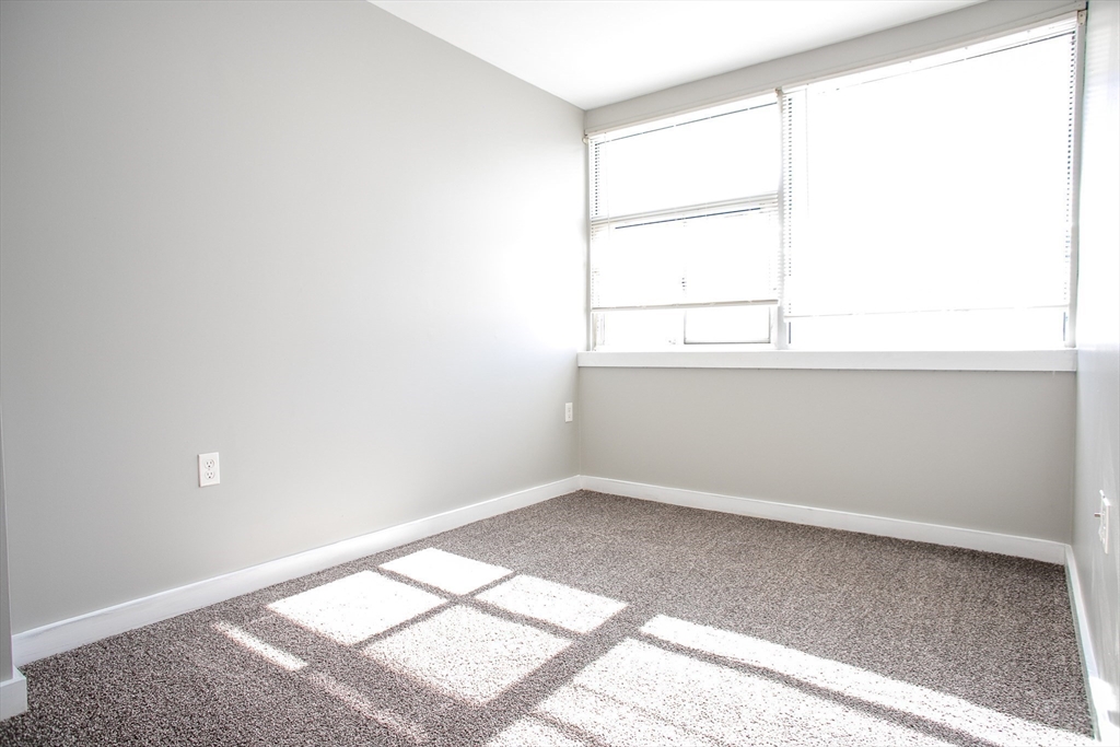 865 South Barre Road Barre, MA 01074 - Photo 10 of 31