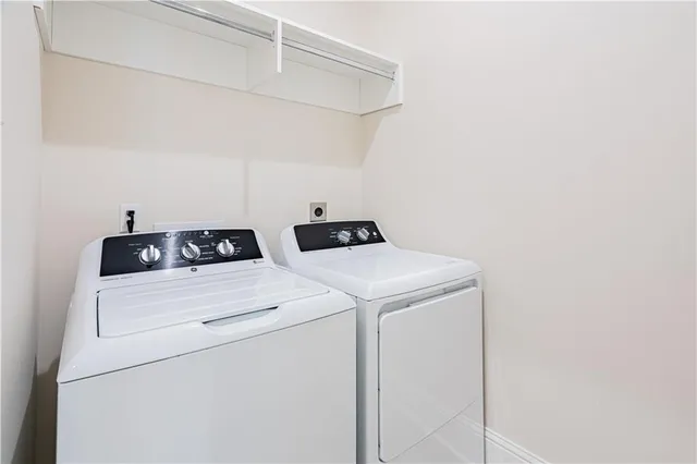 $2,400 | 808 Bonnabel Boulevard, Unit D, Metairie, LA 70005