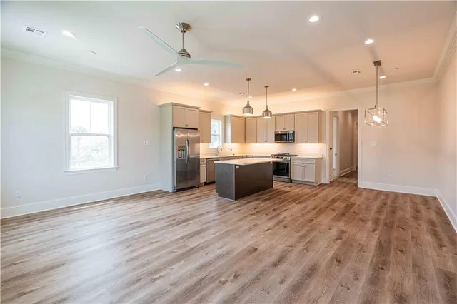 $2,400 | 808 Bonnabel Boulevard, Unit D, Metairie, LA 70005