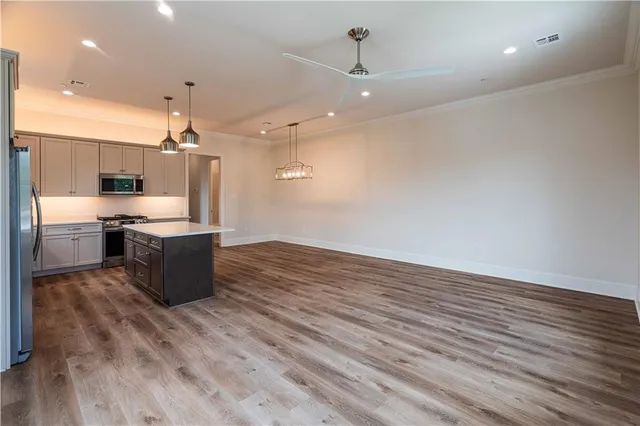 $2,400 | 808 Bonnabel Boulevard, Unit D, Metairie, LA 70005