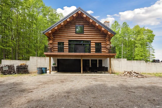 $655,000 | 7428 East 400 North, Rolling Prairie, IN 46371