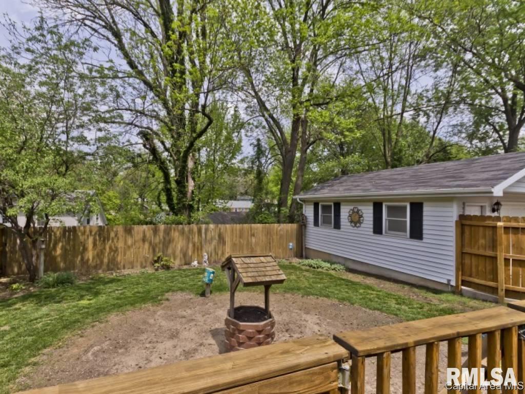 1713 West Lawrence Avenue Springfield, IL 62704 - Photo 35 of 36 Gallery Image 35