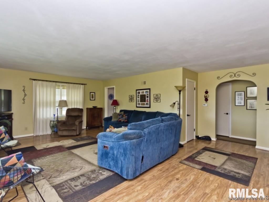 1713 West Lawrence Avenue Springfield, IL 62704 - Photo 7 of 36 Gallery Image 7