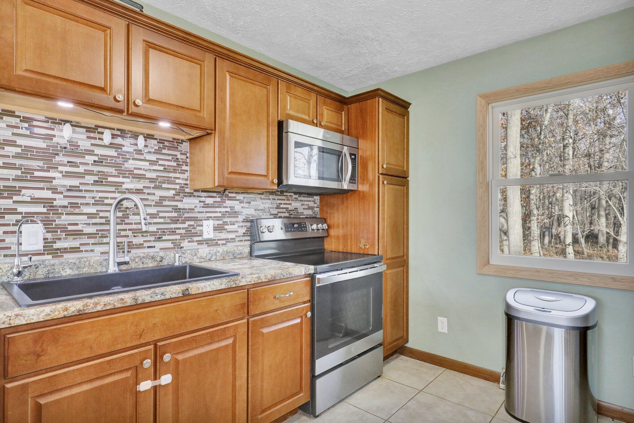 449 Johnson Road Saranac, MI 48881 - Photo 7 of 40 13-web-or-mls-Open Ended Media-13