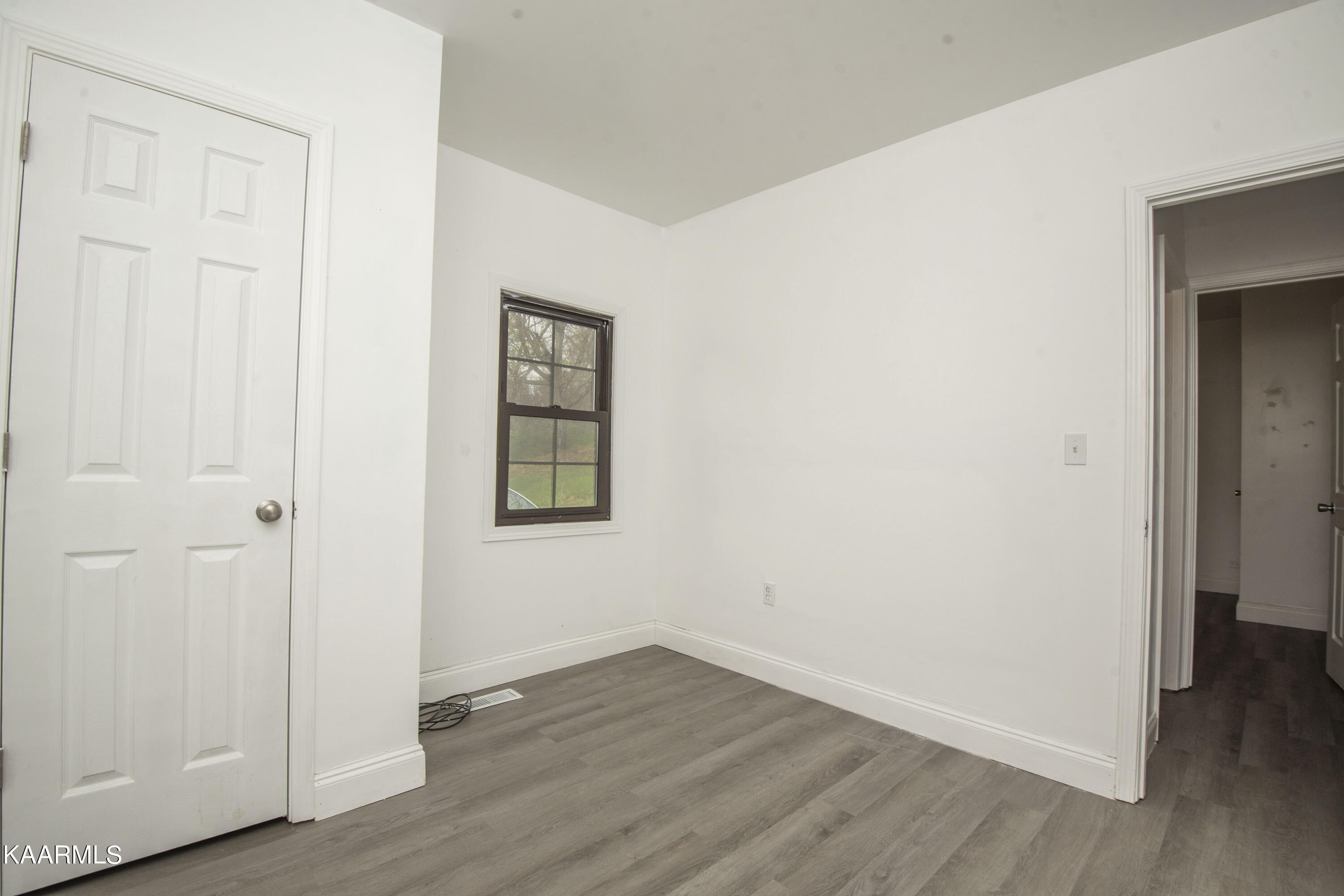 7809 Swaggerty Road Knoxville, TN 37920 - Photo 35 of 46 third bed 2_1