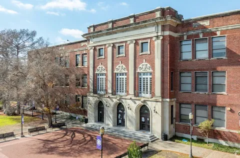 $1,950,000 | 2325 Welch Street, Unit 704, Houston, TX 77019