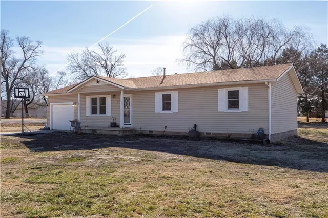 $115,000 | 1408 Crawford Street, Fredonia, KS 66736