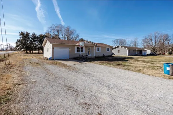 $109,999 | 1408 Crawford Street, Fredonia, KS 66736