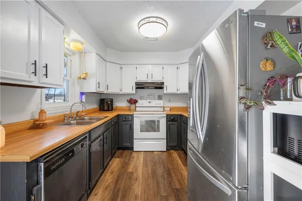 $109,999 | 1408 Crawford Street, Fredonia, KS 66736