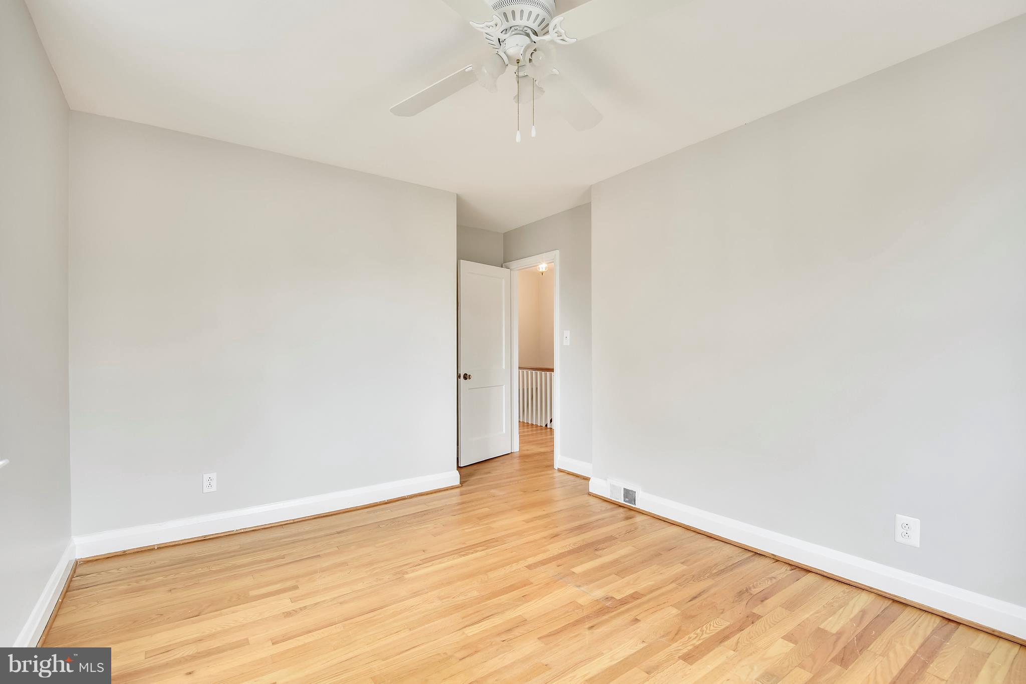 122 Hopkins Road Baltimore, MD 21212 - Photo 17 of 30 Bedroom