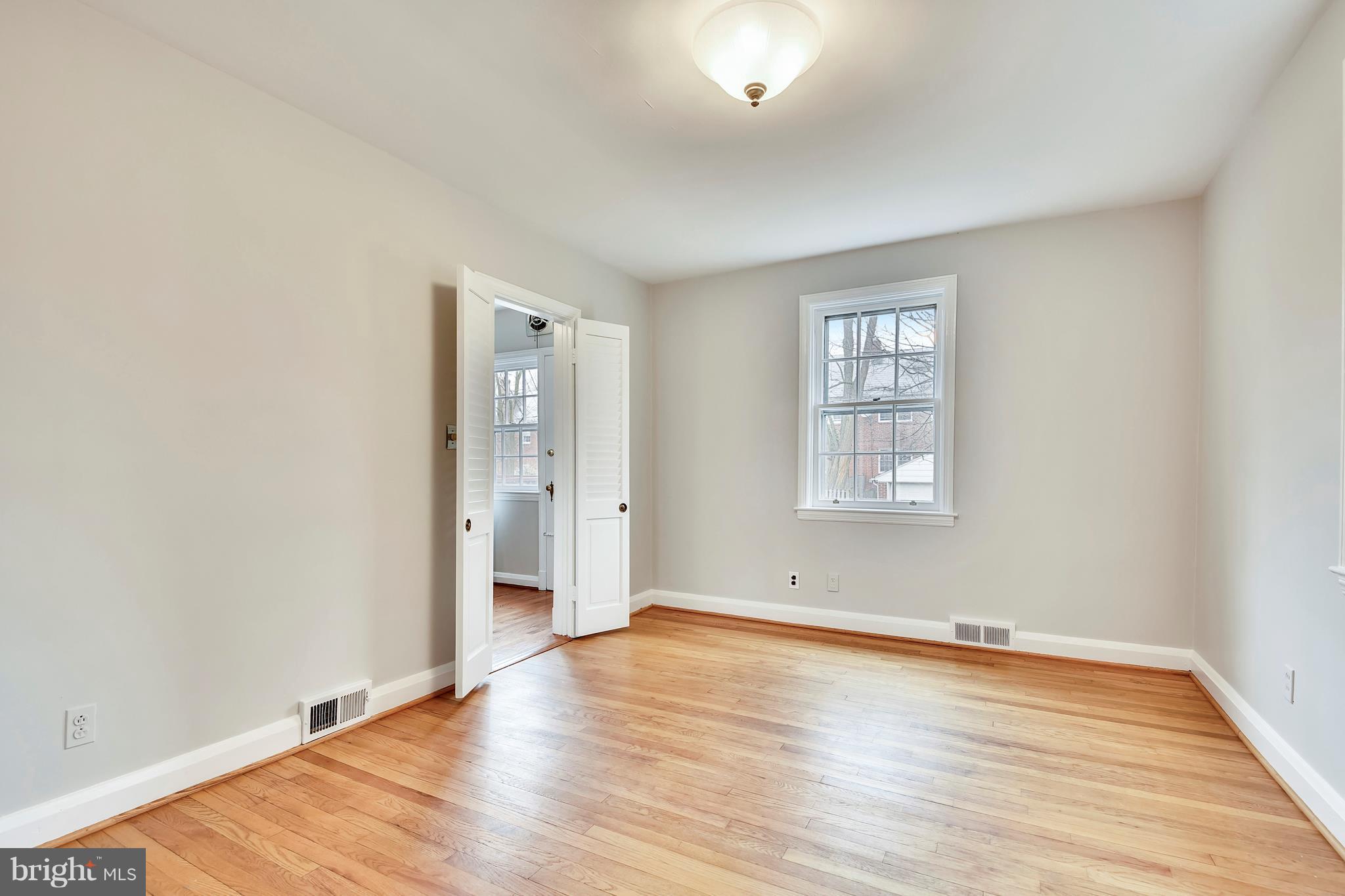 122 Hopkins Road Baltimore, MD 21212 - Photo 7 of 30 Dining Room