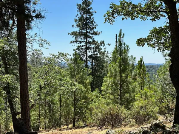 $450,000 | 1870 East Summit View Dr Meadow Vista, Meadow Vista, CA 95722