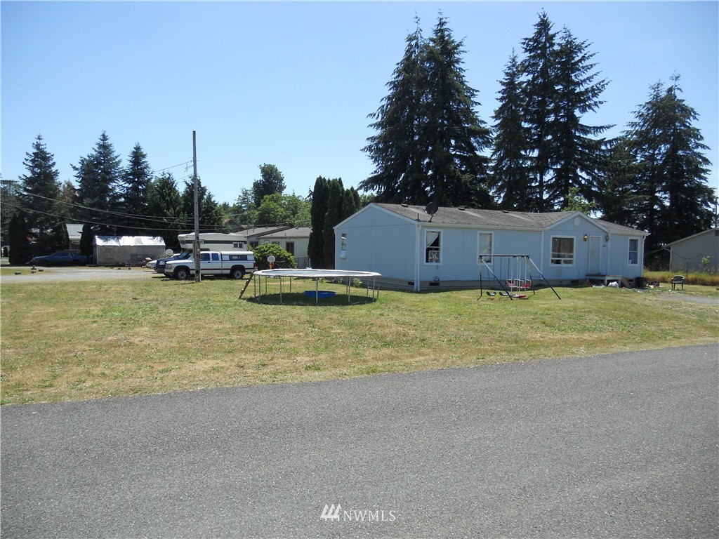 10141 182nd Avenue Southwest Rochester, WA 98579 - Photo 2 of 5