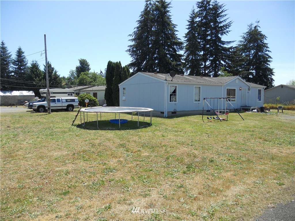 10141 182nd Avenue Southwest Rochester, WA 98579 - Photo 3 of 5