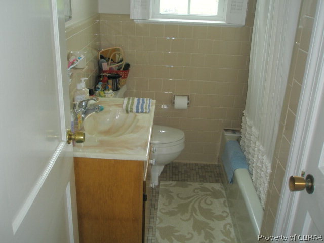 4714 Clay Bank Road Gloucester, VA 23061 - Photo 10 of 13