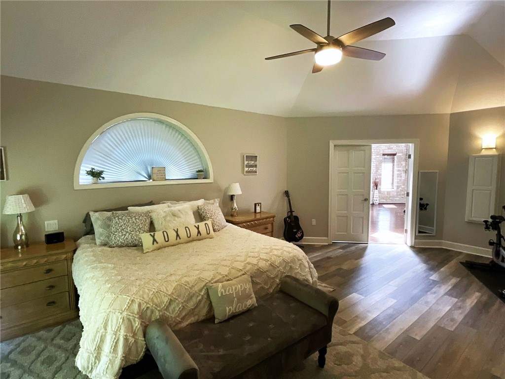 413 Bartell Lane Webster, NY 14580 - Photo 18 of 42