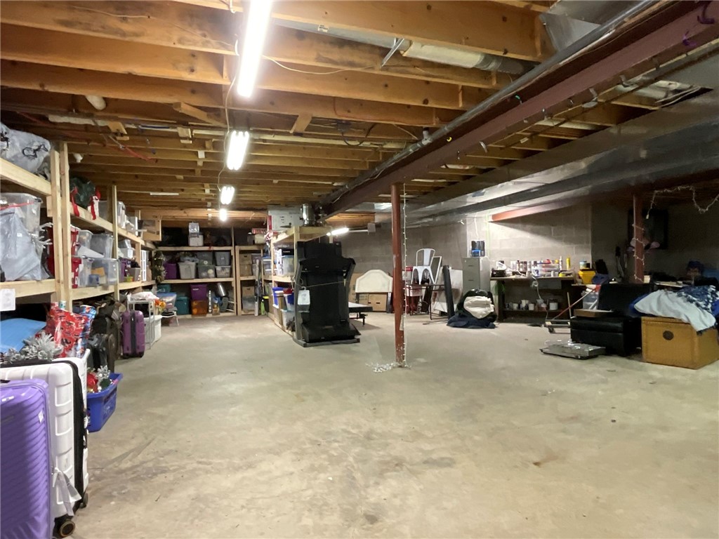 413 Bartell Lane Webster, NY 14580 - Photo 37 of 42