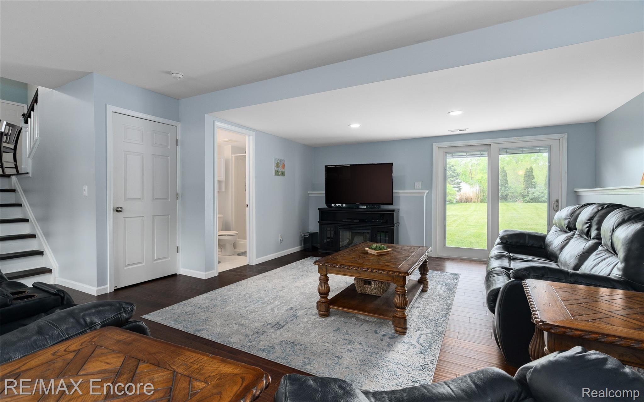 128 South Baldwin Road Oxford, MI 48371 - Photo 20 of 42 CONVENIENTLY LOCATED FAMILY ROOM