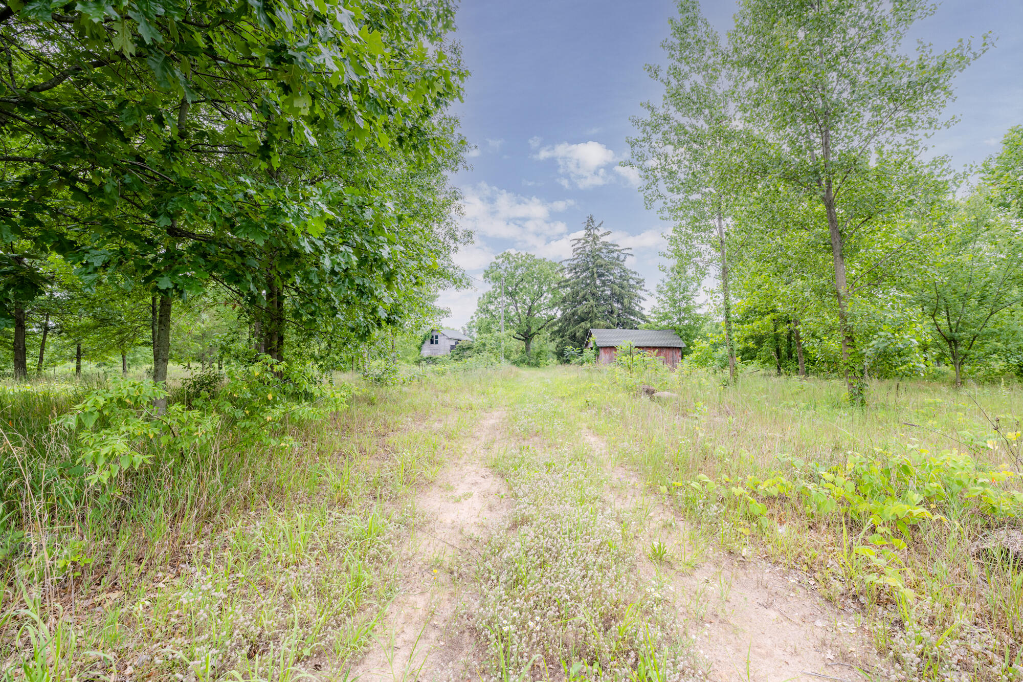 6012 North Branch Road Benton Harbor, MI 49022 - Photo 2 of 31 N Branch-101