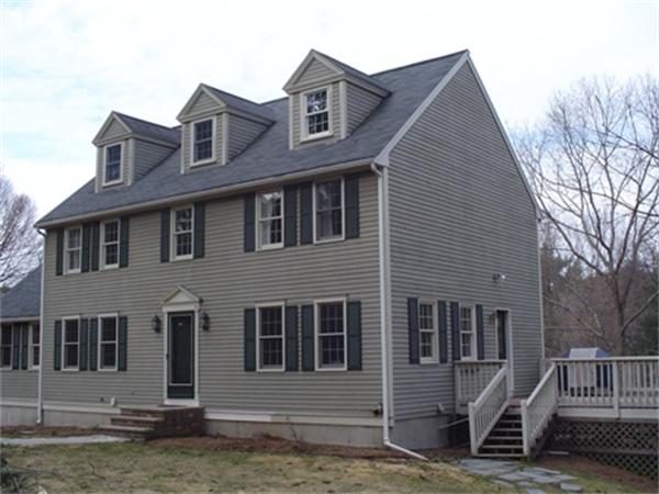 30 Ipswich Road Topsfield, MA 01983 - Photo 1 of 10