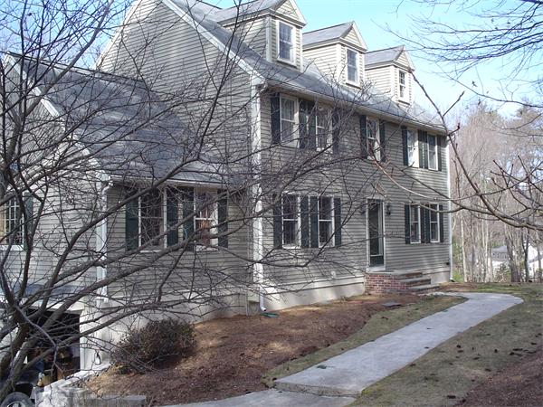 30 Ipswich Road Topsfield, MA 01983 - Photo 2 of 10