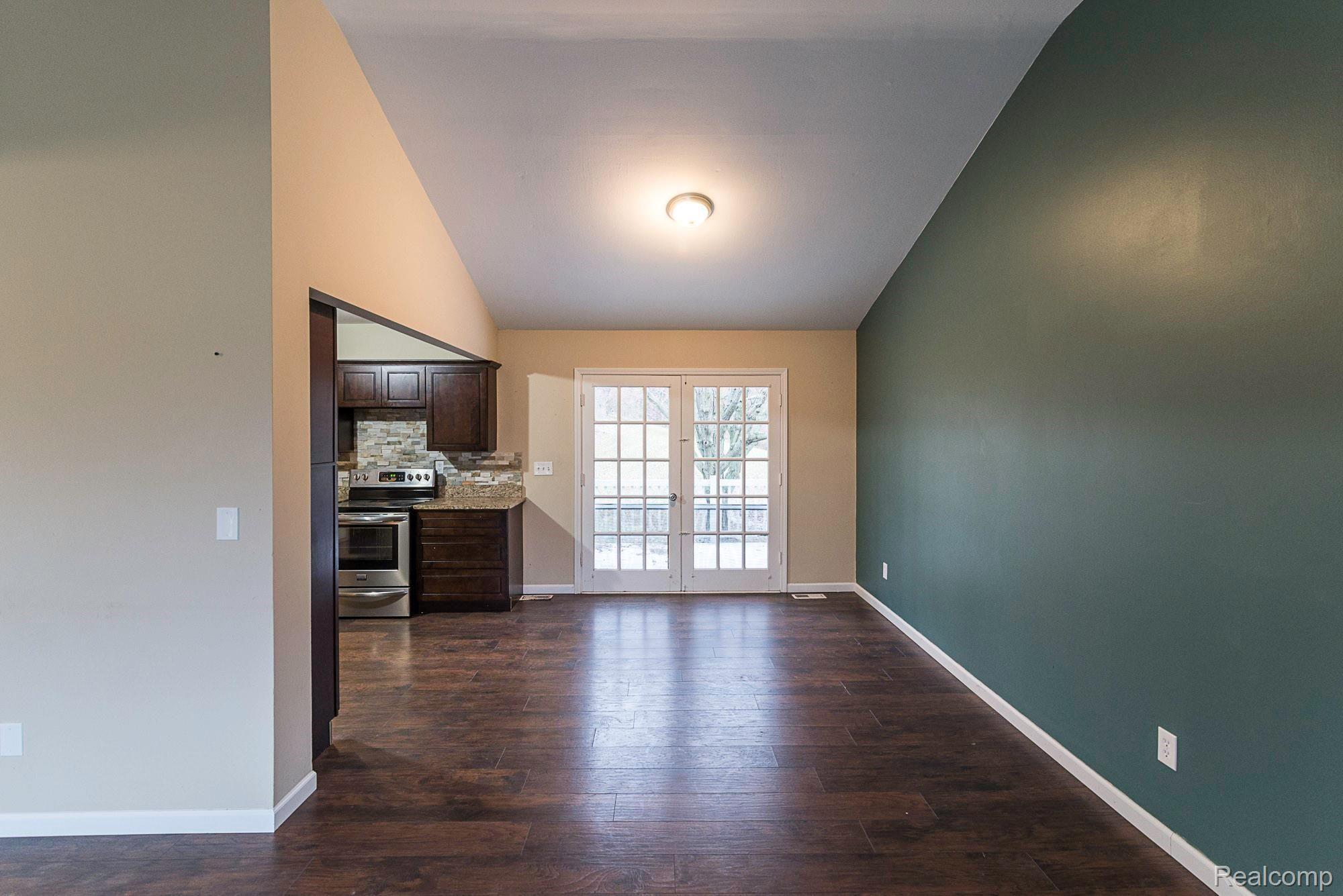 7975 Werkner Road Chelsea, MI 48118 - Photo 8 of 34 DSC_8019.jpg