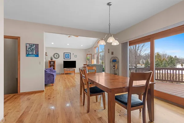 $589,900 | 2594 Misty River Lane, De Pere, WI 54115