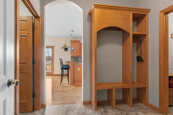 $589,900 | 2594 Misty River Lane, De Pere, WI 54115