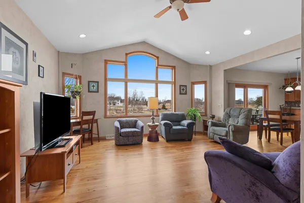 $589,900 | 2594 Misty River Lane, De Pere, WI 54115