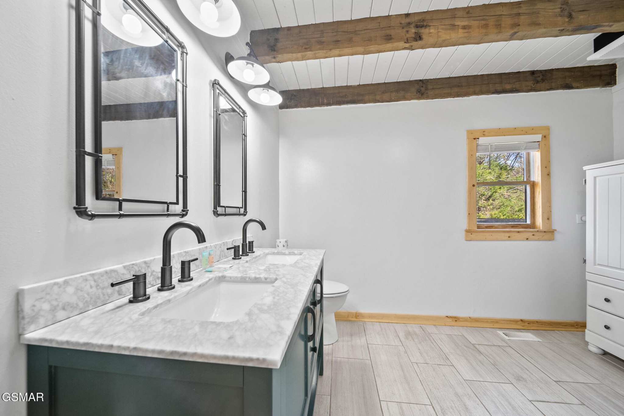 2755 Forest Ridge Road Dandridge, TN 37725 - Photo 15 of 44 Gallery Image 15