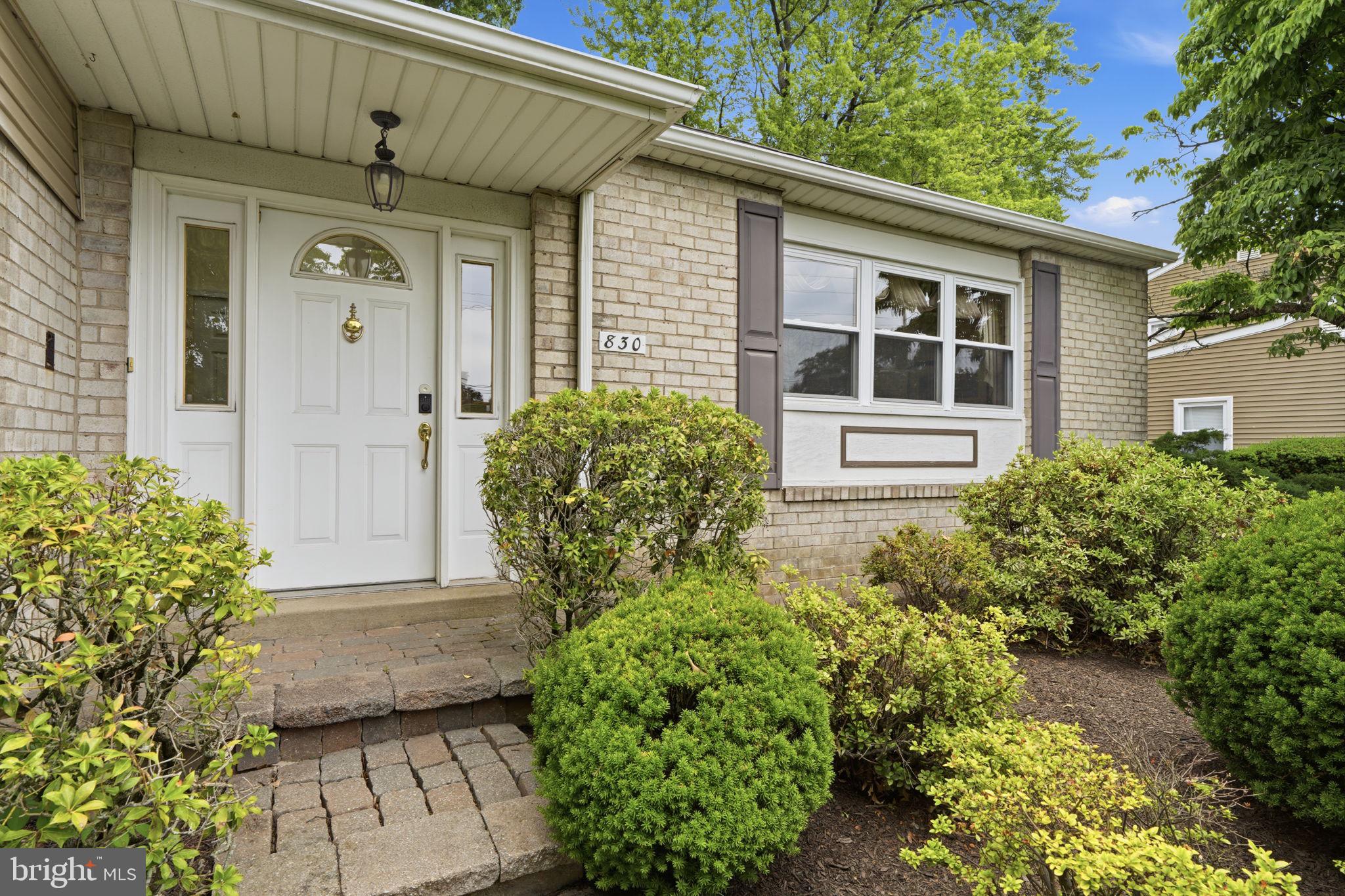 830 Davisville Road Warminster, PA 18974 - Photo 2 of 38