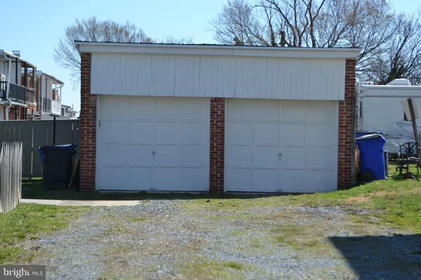 $2,800 | 200 West All Saints Street, Frederick, MD 21701