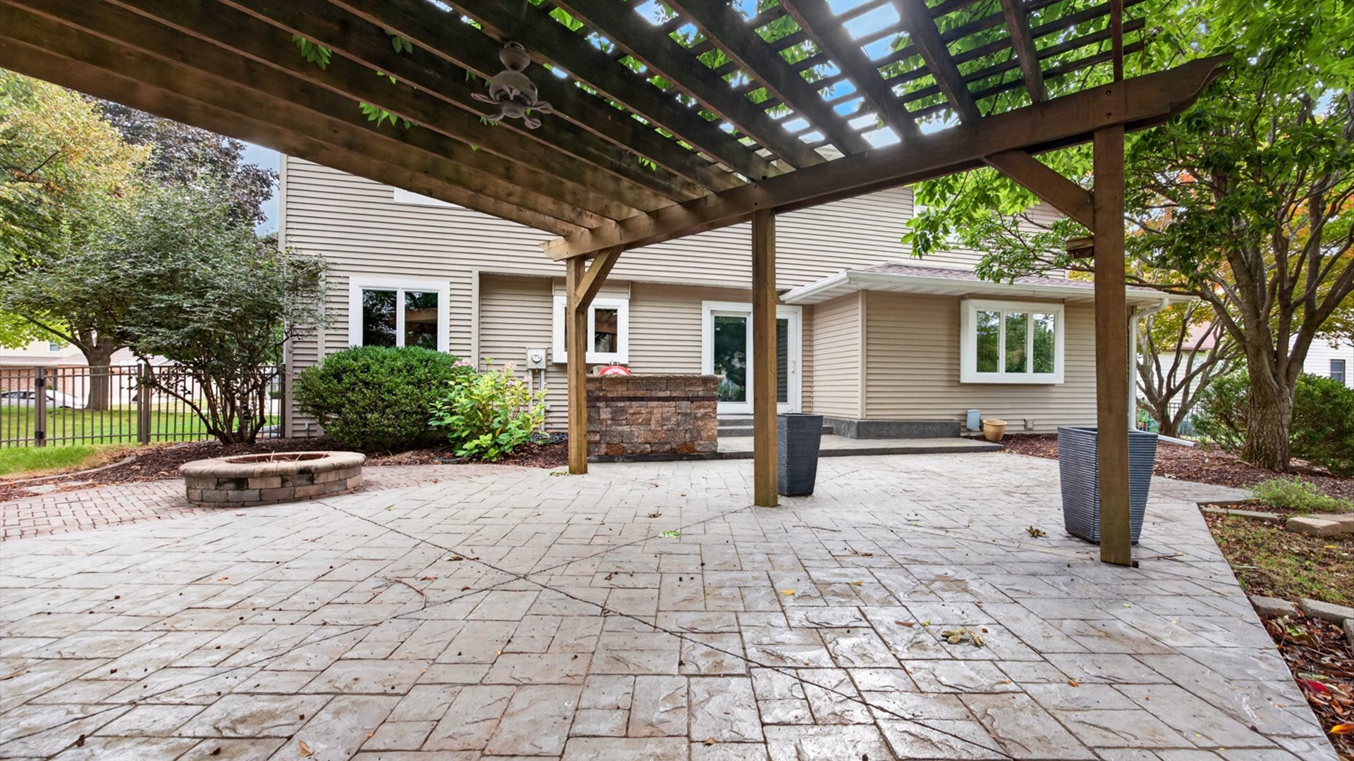 2508 Keystone Road Bloomington, IL 61704 - Photo 54 of 67 Gallery Image 54