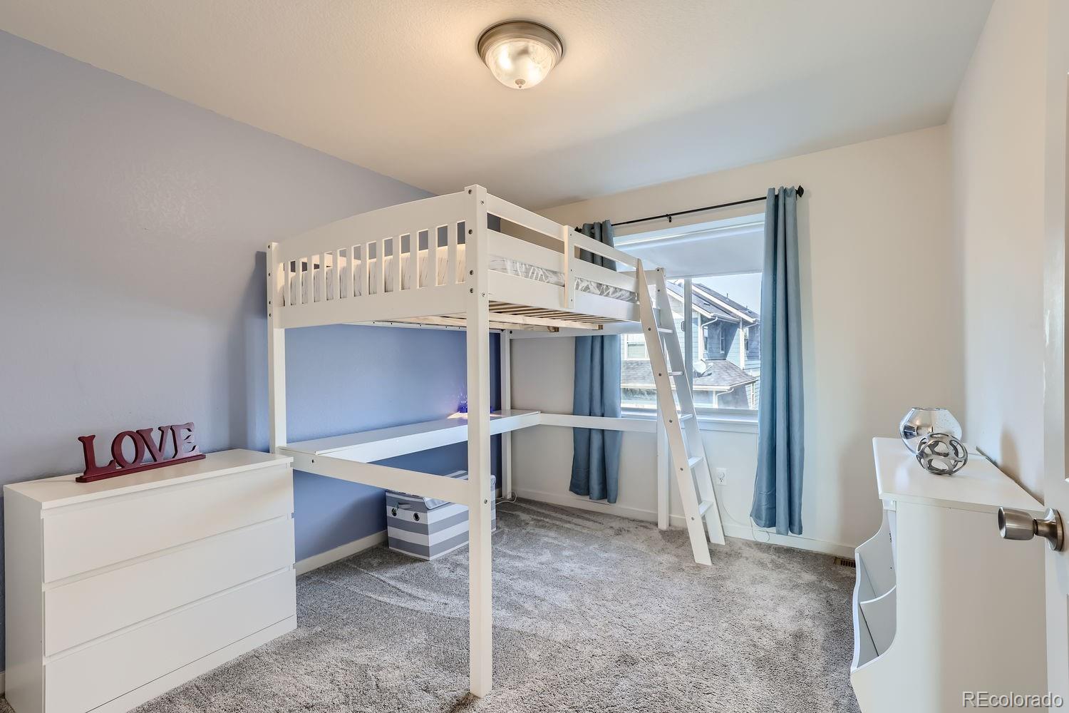 5266 Central Park Boulevard Denver, CO 80238 - Photo 16 of 23