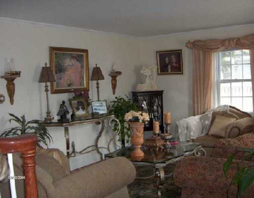 83 Benjamin Street Pawtucket, RI 02861 - Photo 2 of 4 Other.