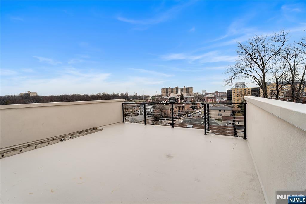 2220 MacKay Avenue, Unit A Fort Lee, NJ 07024 - Photo 35 of 45 a view of ocean view