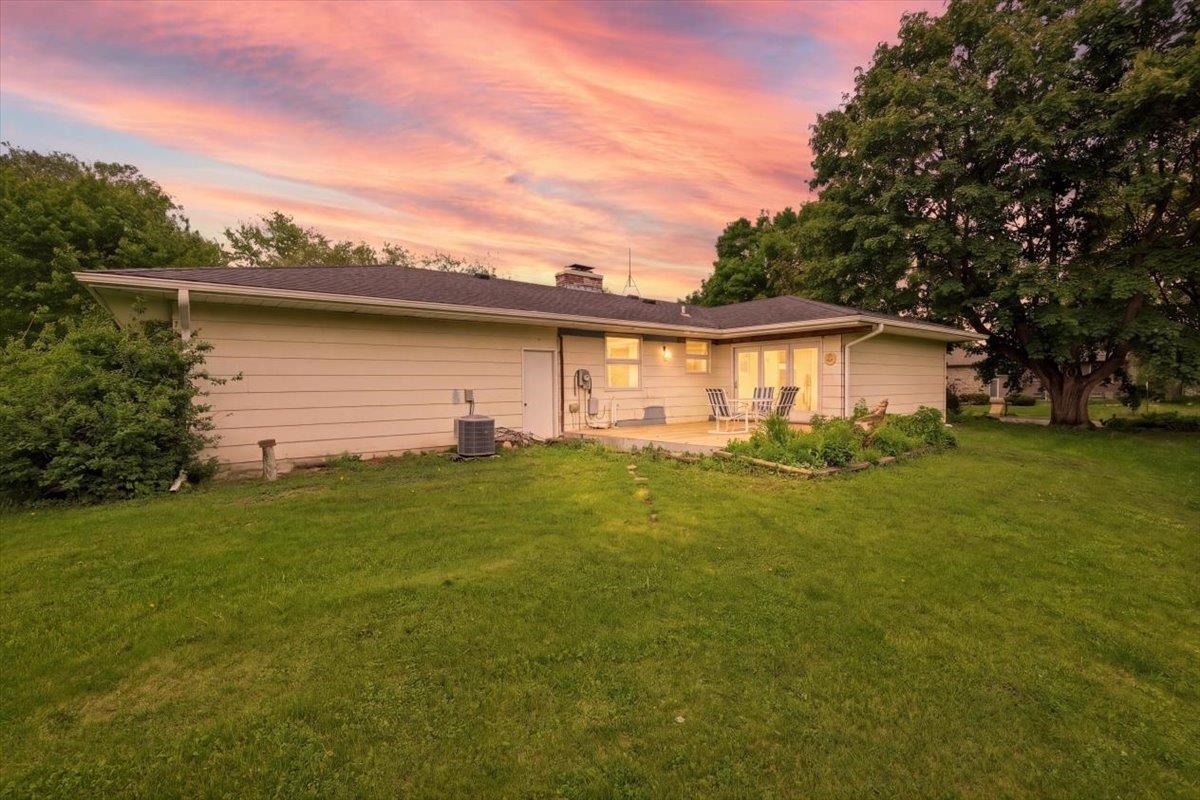 5302 Comanche Way Madison, WI 53704 - Photo 49 of 68
