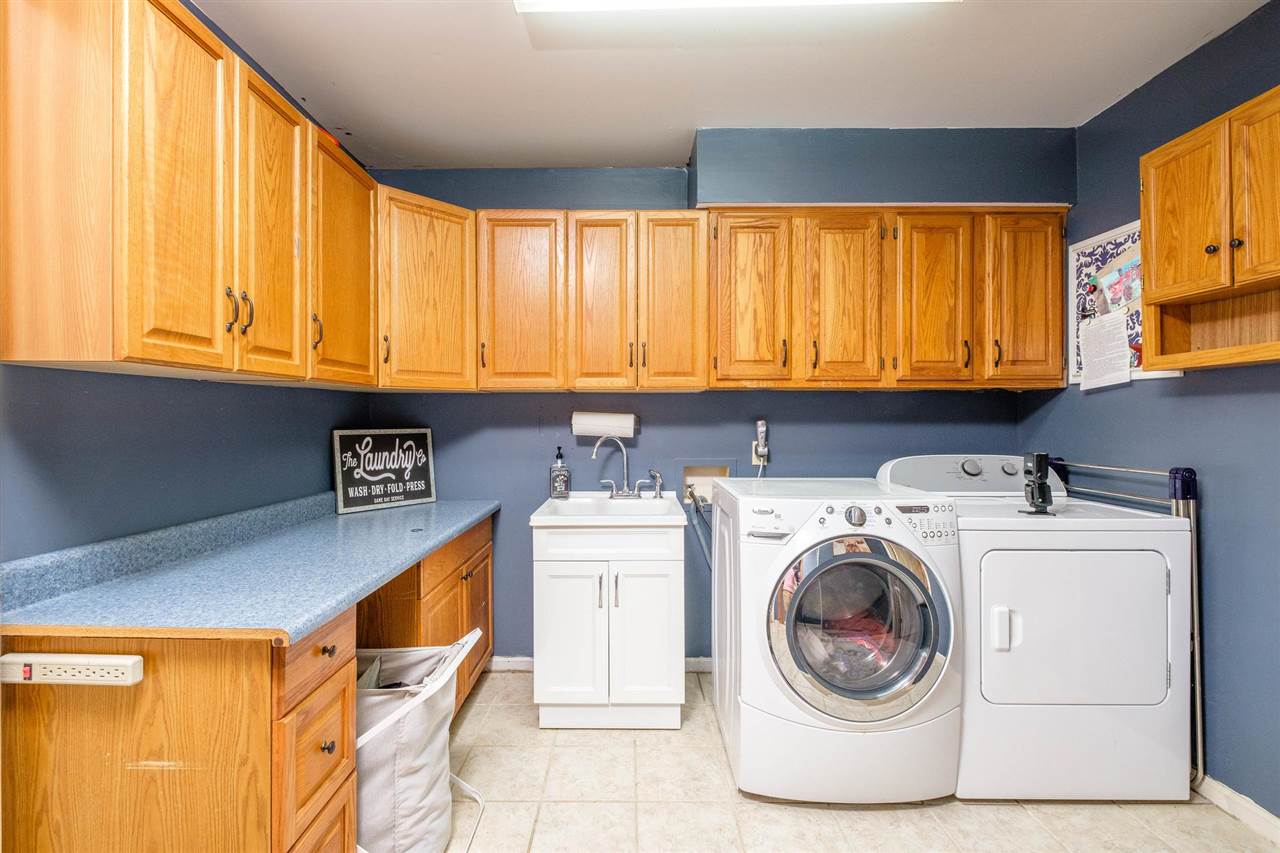 3557 Shutterlee Mill Road Staunton, VA 24401 - Photo 14 of 42 a utility room with dryer and washer