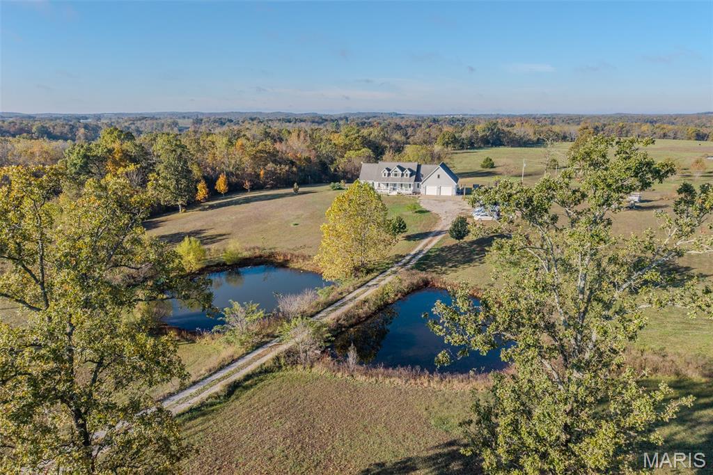 271 Pleasant Knoll Road Stoutland, MO 65567 - Photo 5 of 95