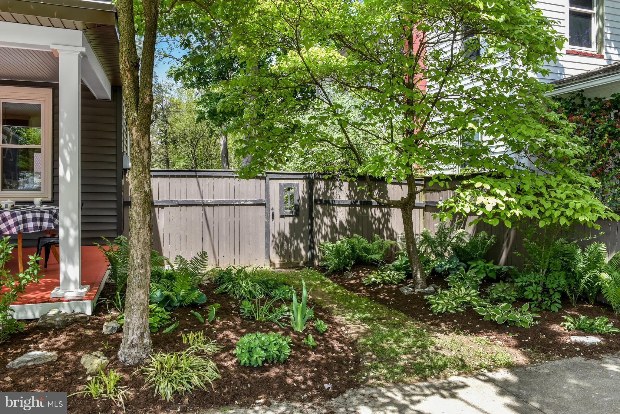 115 East New Street Lititz, PA 17543 - Photo 5 of 25 Gallery Image 5