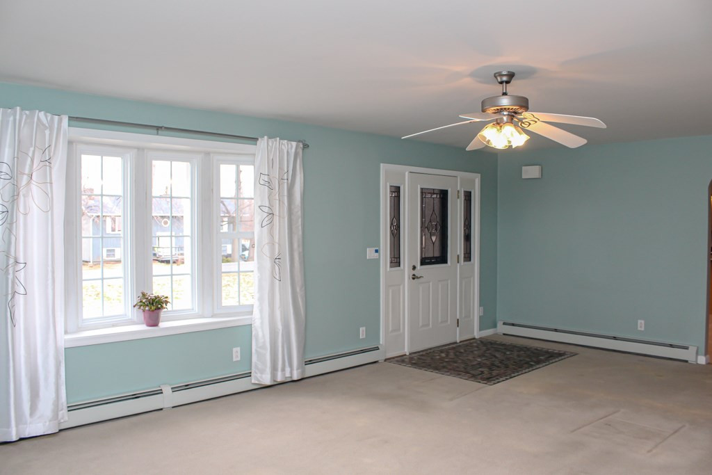 230 Allen Road Plattsburgh, NY 12901 - Photo 5 of 31 Gallery Image 5