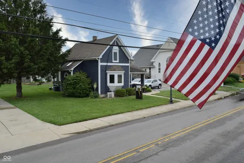 $335,000 | 6420 Oaklandon Road, Indianapolis, IN 46236