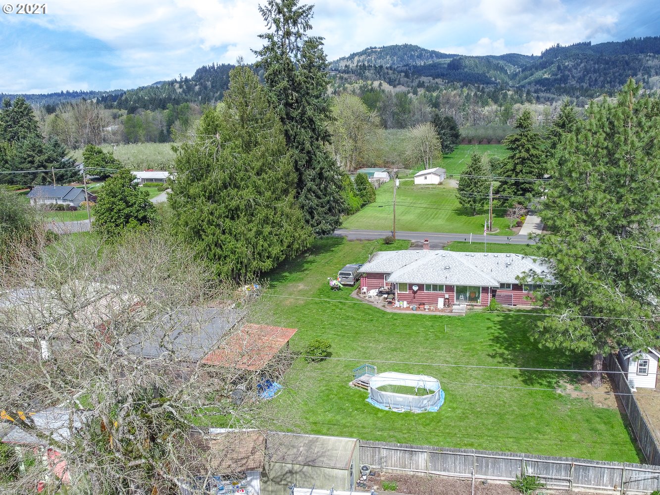 2487 Hayden Bridge Road Springfield, OR 97477 - Photo 8 of 25