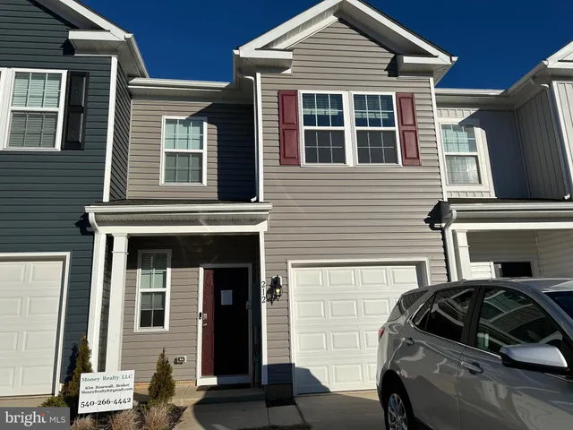 $1,650 | 212 Caterpillar Drive, Luray, VA 22835