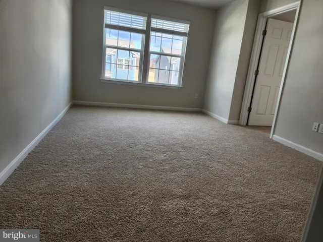 $1,750 | 212 Caterpillar Drive, Luray, VA 22835