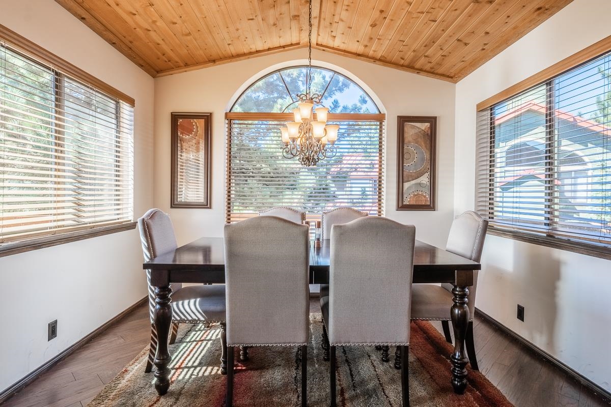 44 Wagon Wheel Road Mammoth Lakes, CA 93546 - Photo 18 of 50 Gallery Image 18