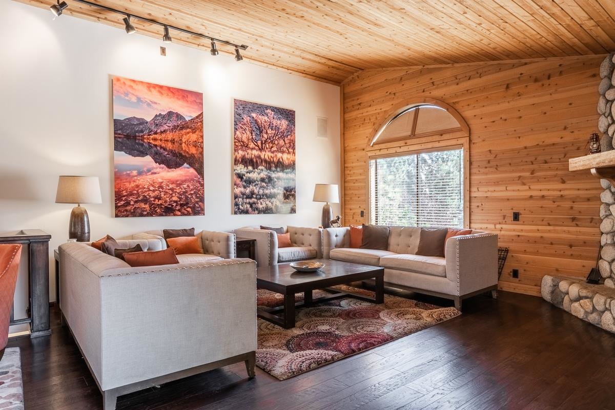 44 Wagon Wheel Road Mammoth Lakes, CA 93546 - Photo 6 of 50 Gallery Image 6
